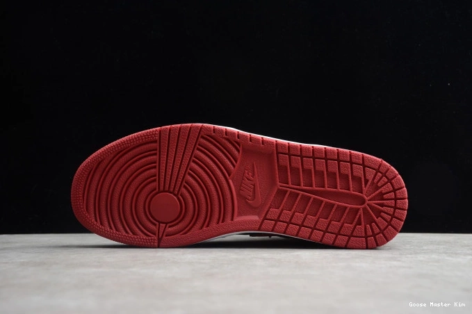 432001-001 Banned Retro Air 1 Jordan 0819